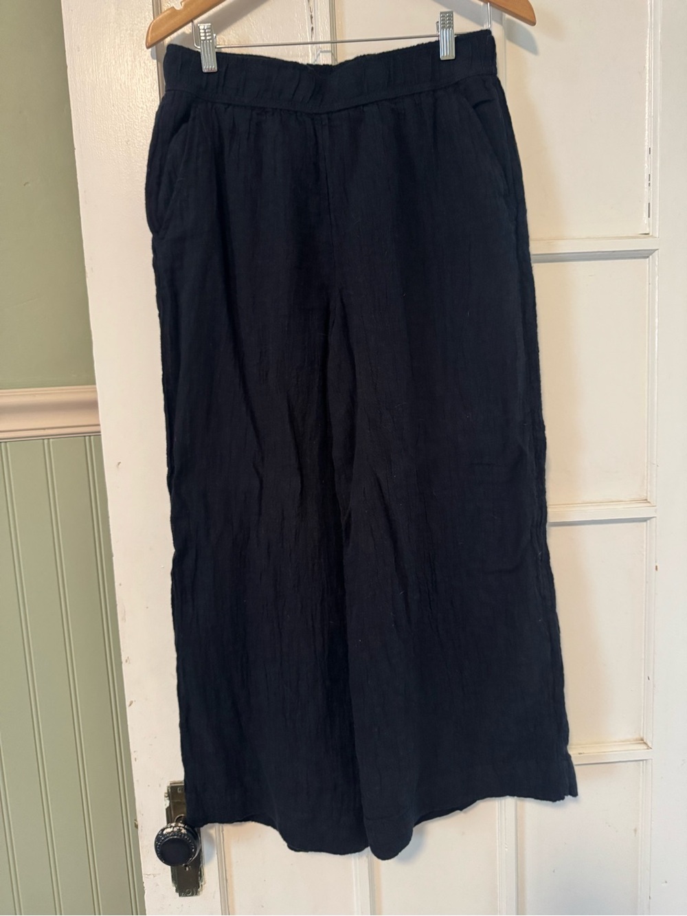 Tahari Black Gauze Wide Leg Pants